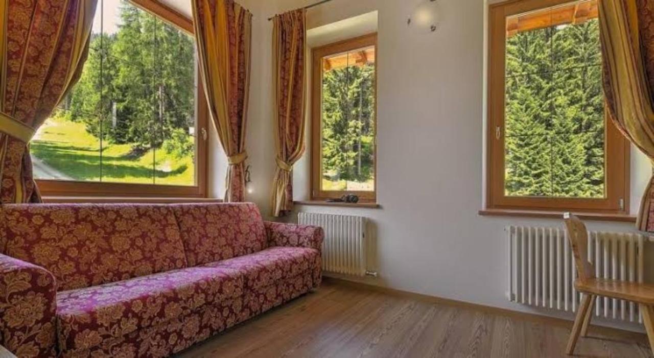 Hotel Dal Bracconiere Folgarida Exteriér fotografie