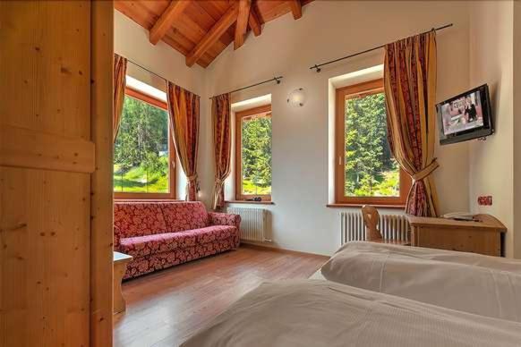 Hotel Dal Bracconiere Folgarida Exteriér fotografie